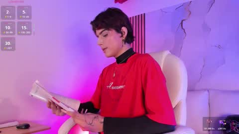 DANNYSA  online show from 10-28-25, 10:45