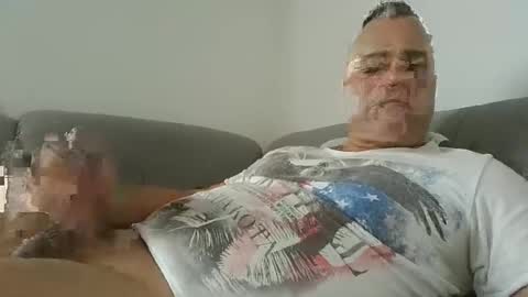 Snapshot of danrud81 chatting on 12-23-24, 10:42 Daniel online show from 12-23-24, 10:42