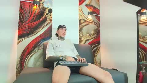 Snapshot of dante_armstrong chatting on 09-20-25, 04:13 dante_armstrong online show from 09-20-25, 04:13