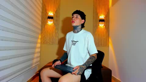 Snapshot of dante_armstrong chatting on 11-08-25, 04:34 dante_armstrong online show from 11-08-25, 04:34