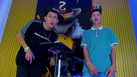 dante_brown1 online show from 11-08-25, 09:57