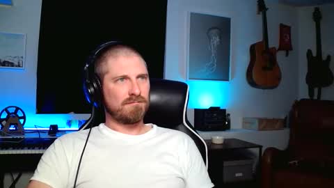 dante_cross_x89 online show from 11-16-25, 06:52