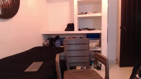 Snapshot of dante_hell1 chatting on 02-03-26, 02:53 Dante Hell online show from 02-03-26, 02:53