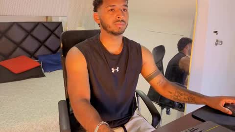 Snapshot of dante_jons chatting on 10-22-25, 02:34 dante_jons online show from 10-22-25, 02:34