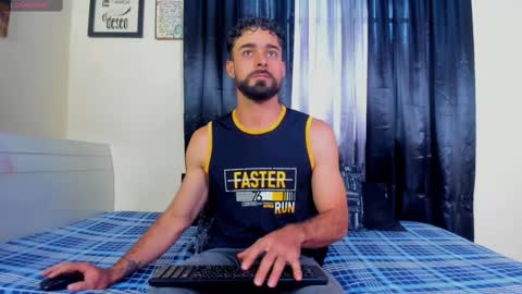 Snapshot of dante_sstrong chatting on 09-29-25, 02:22 Dante Sstrong online show from 09-29-25, 02:22