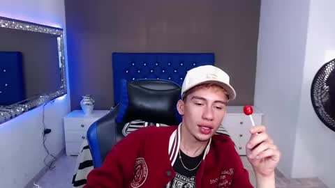 Dante online show from 01-30-25, 12:37