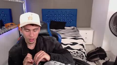 Dante online show from 02-11-25, 01:20