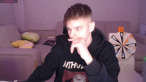 Daniel online show from 12-23-24, 09:29