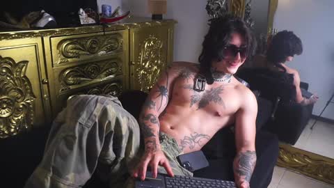 Snapshot of dantecoppolaa chatting on 02-04-25, 10:55 Dante coppola online show from 02-04-25, 10:55