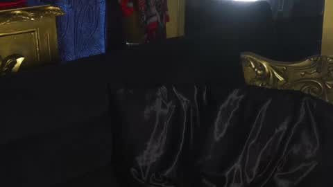 Snapshot of dantecoppolaa chatting on 03-06-25, 06:05 Dante coppola online show from 03-06-25, 06:05