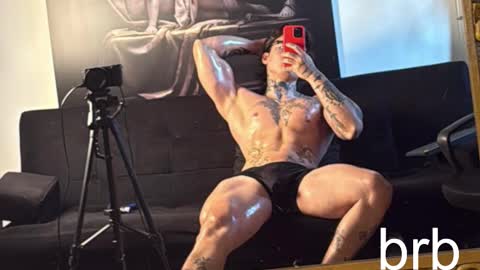 Snapshot of dantecoppolaa chatting on 09-10-25, 10:43 Dante coppola online show from 09-10-25, 10:43