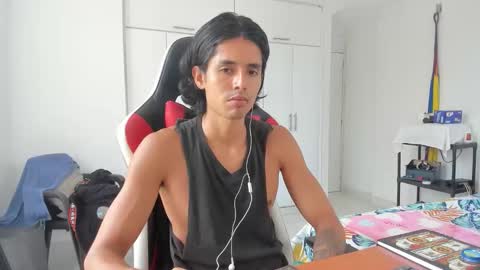 Snapshot of dantedecentralized chatting on 11-12-25, 03:56 X Dante7373574 online show from 11-12-25, 03:56