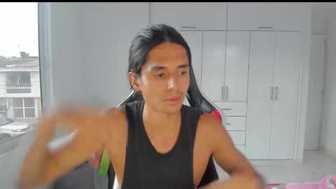 Snapshot of dantedecentralized chatting on 12-22-25, 10:40 X Dante7373574 online show from 12-22-25, 10:40