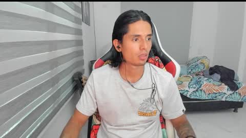 Snapshot of dantedecentralized chatting on 01-15-26, 01:54 X Dante7373574 online show from 01-15-26, 01:54