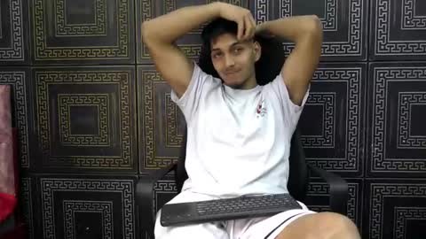 Snapshot of danterafaelo chatting on 04-25-26, 05:10 Dante online show from 04-25-26, 05:10