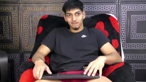 Snapshot of danterafaelo chatting on 05-01-26, 05:06 Dante online show from 05-01-26, 05:06
