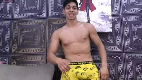 Snapshot of danterafaelo chatting on 05-31-26, 06:09 Dante online show from 05-31-26, 06:09