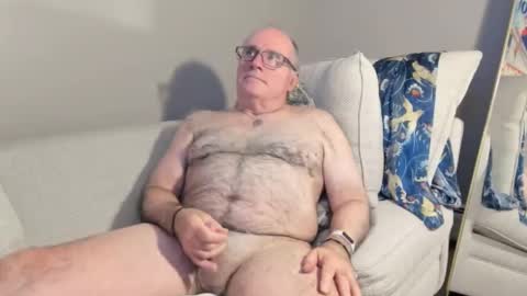 Mark online show from 11-22-25, 07:46