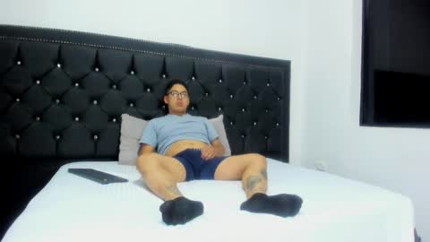 Juan Pablo online show from 11-09-25, 03:38