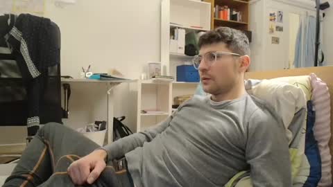 Daniel online show from 01-14-25, 04:40