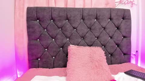 hi im DanyBest Squirter here on cb online show from 12-04-24, 08:45