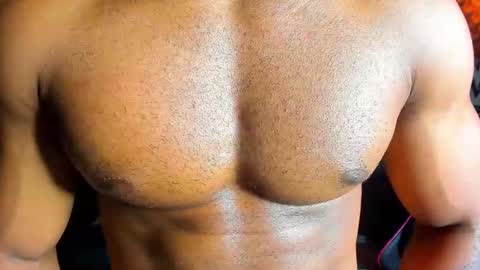 Snapshot of dany_dryy chatting on 02-11-25, 01:10 Dany online show from 02-11-25, 01:10