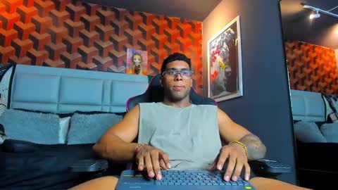 Snapshot of dany_dryy chatting on 02-16-25, 09:05 Dany online show from 02-16-25, 09:05