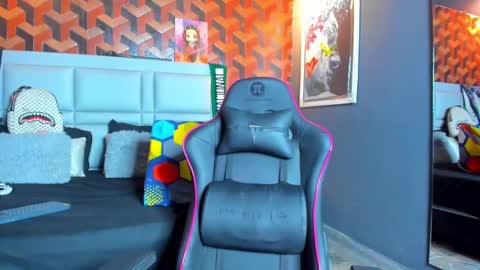 Snapshot of dany_dryy chatting on 02-23-25, 10:49 Dany online show from 02-23-25, 10:49