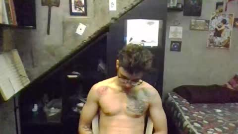 Snapshot of dany_kyng chatting on 01-12-26, 10:26 dany_kyng online show from 01-12-26, 10:26