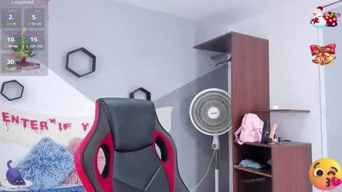 Dany Rivera online show from 12-10-24, 03:12