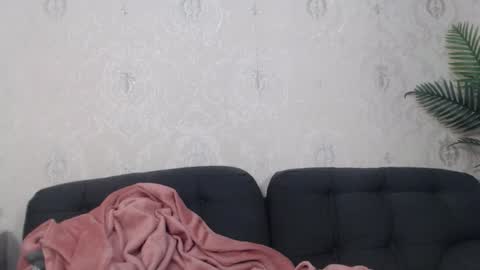 Snapshot of danyelcarter chatting on 09-17-25, 10:28 Danyel online show from 09-17-25, 10:28