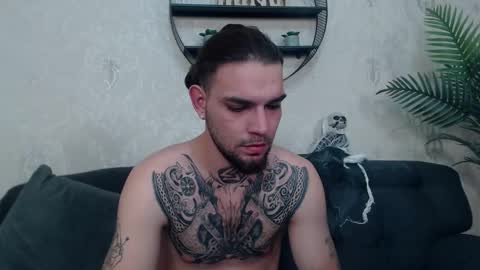 Snapshot of danyelcarter chatting on 10-17-25, 06:54 Danyel online show from 10-17-25, 06:54