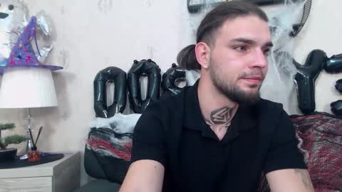 Snapshot of danyelcarter chatting on 10-19-25, 06:30 Danyel online show from 10-19-25, 06:30