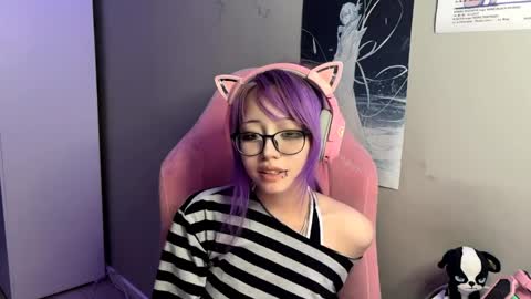 danyelleeyermann online show from 04-05-26, 02:25