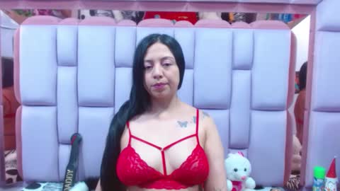 DanySwet online show from 12-17-24, 04:12