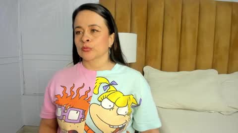 Daphne online show from 03-12-25, 09:02