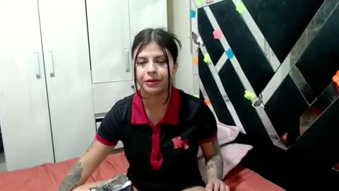 daphne877046 online show from 04-28-26, 02:49