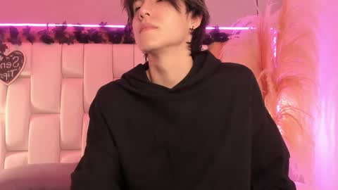 daphne_and_roger online show from 03-05-26, 11:06