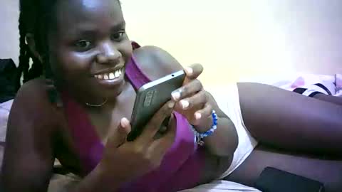 Snapshot of daphne_barbie chatting on 03-10-26, 08:47 daphne online show from 03-10-26, 08:47