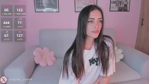 Snapshot of daphne_cooper1 chatting on 02-20-26, 12:51 daphne_cooper1 online show from 02-20-26, 12:51