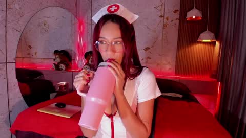 Daphne online show from 02-03-25, 02:45