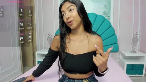 Daphne  online show from 01-09-25, 11:14