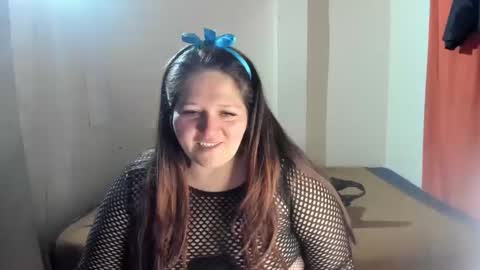 Snapshot of daphnegirlsexxy chatting on 12-15-25, 05:01 daphnegirlsexxy online show from 12-15-25, 05:01