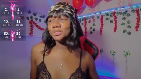 Daphne online show from 02-23-25, 01:53