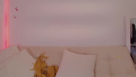 Daphne online show from 12-05-25, 11:19