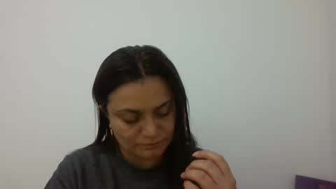 dapnne online show from 02-15-25, 04:12