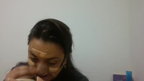 Snapshot of dapnne24 chatting on 02-20-25, 08:14 dapnne online show from 02-20-25, 08:14