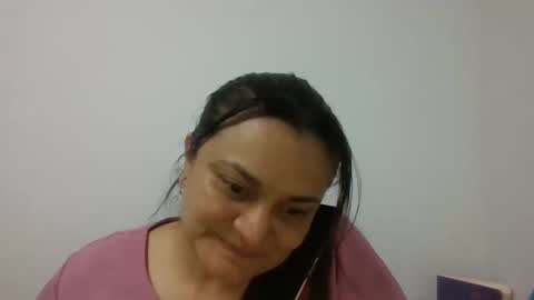 Snapshot of dapnne24 chatting on 02-26-25, 08:33 dapnne online show from 02-26-25, 08:33