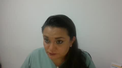 Snapshot of dapnne24 chatting on 10-23-25, 08:29 dapnne online show from 10-23-25, 08:29