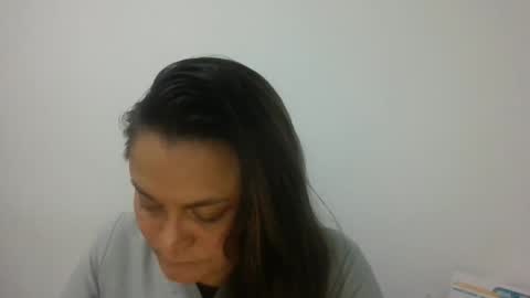 Snapshot of dapnne24 chatting on 10-29-25, 09:05 dapnne online show from 10-29-25, 09:05